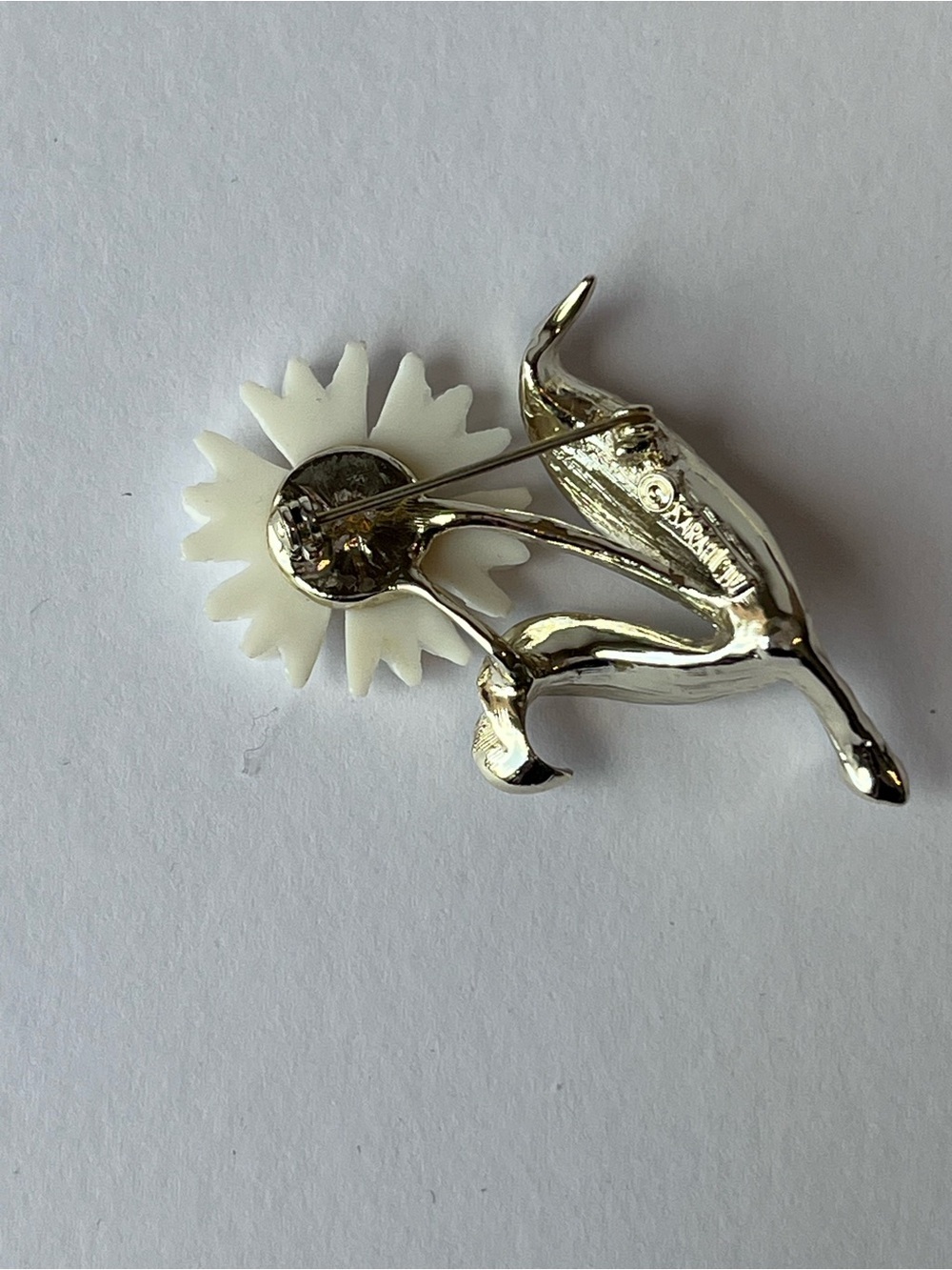 Vintage Sarah Coventry Light N’ Bright Daisy Flower Brooch - Picture 6 of 7